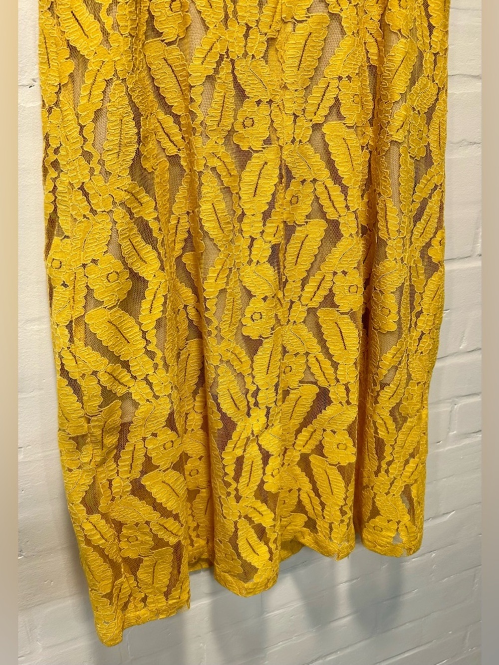 Yellow Lace Strappy Back Dress Sheer Overlay Coquette Romantic Wedding Guest XL - Picture 7 of 9
